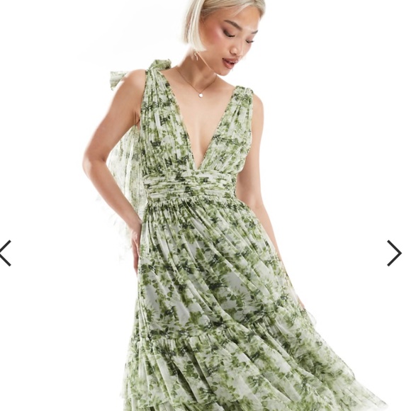 Lace & Beads Bridesmaid Madison bow shoulder midi dress in olive floral - Picture 4 of 4